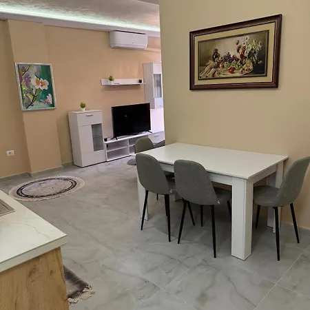 Apartament Ajan Alushani